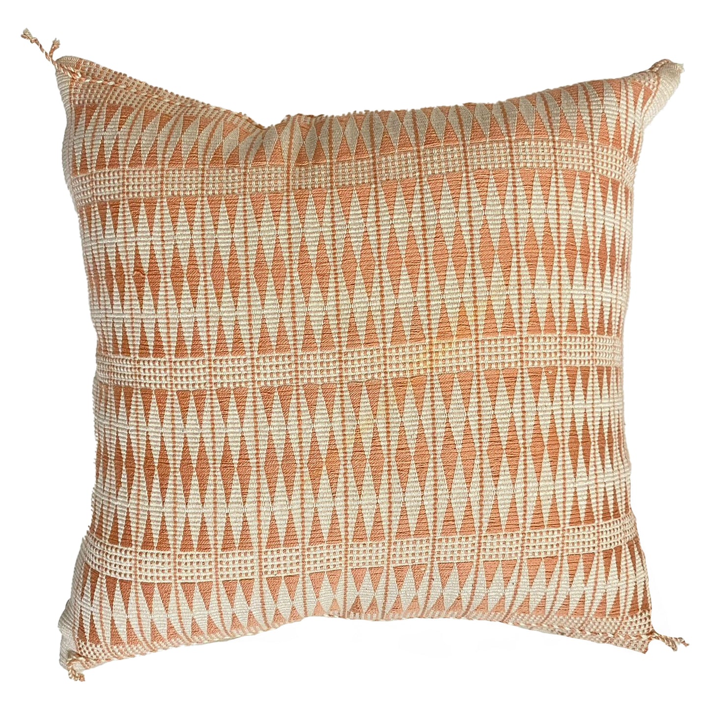 AAMI HANDWOVEN CUSHION - BLUSH PINK