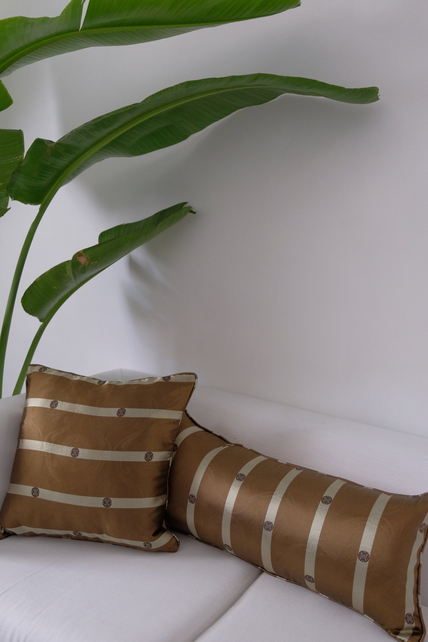 KIPU SILK CUSHION - MUSTARD BROWN