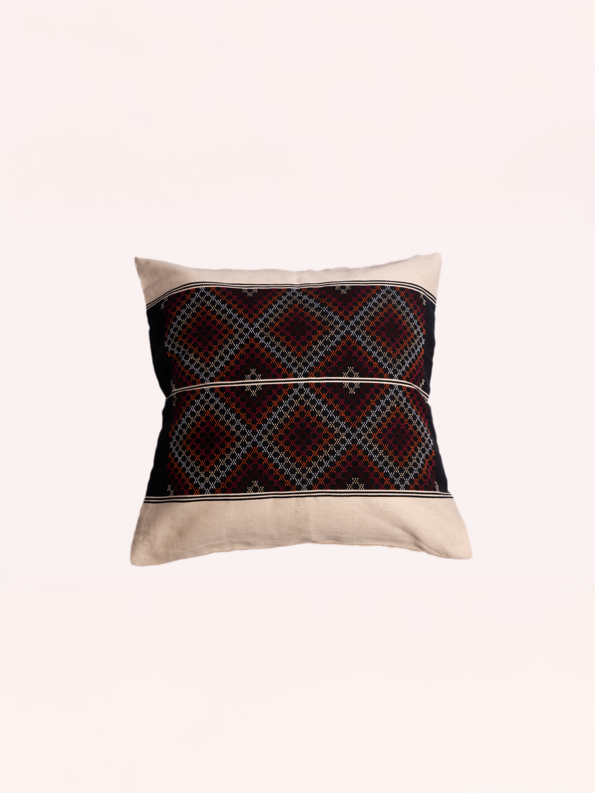 ZO CUSHION - BLACK AND RED