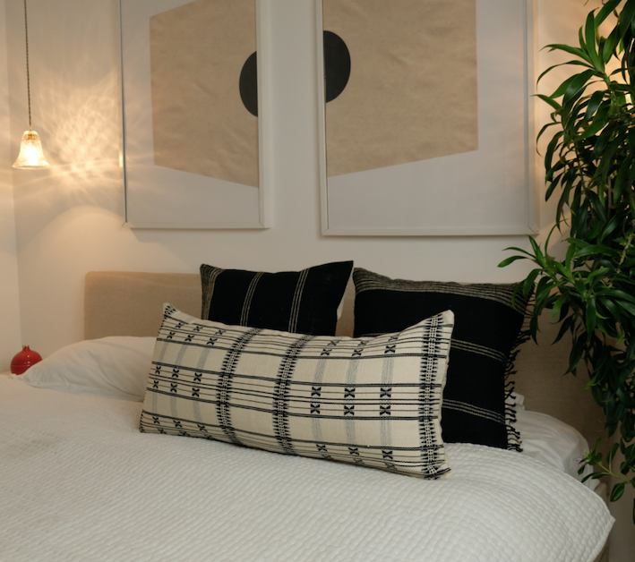 LENTINA LUMBAR PILLOW - MONOCHROME