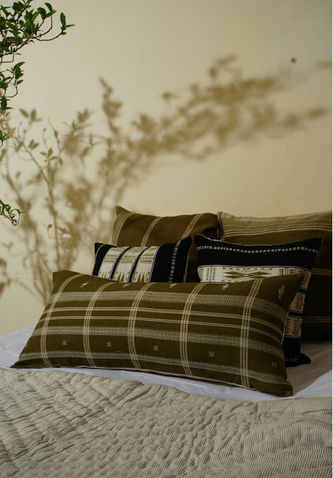 ARAK CUSHION -GREEN
