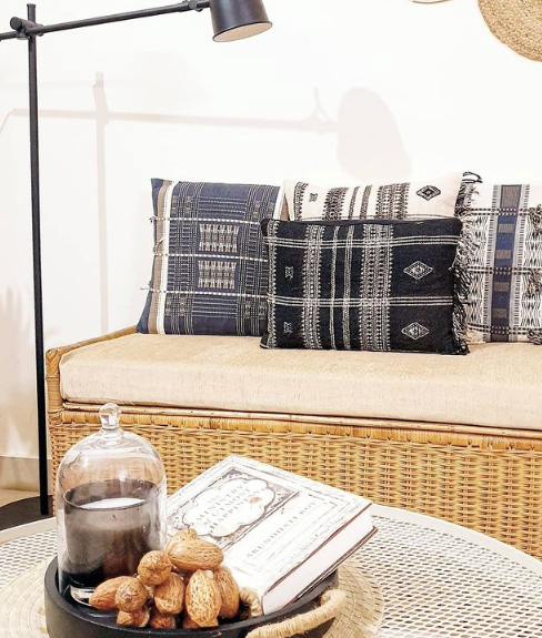 RAIZA CUSHION - BLACK