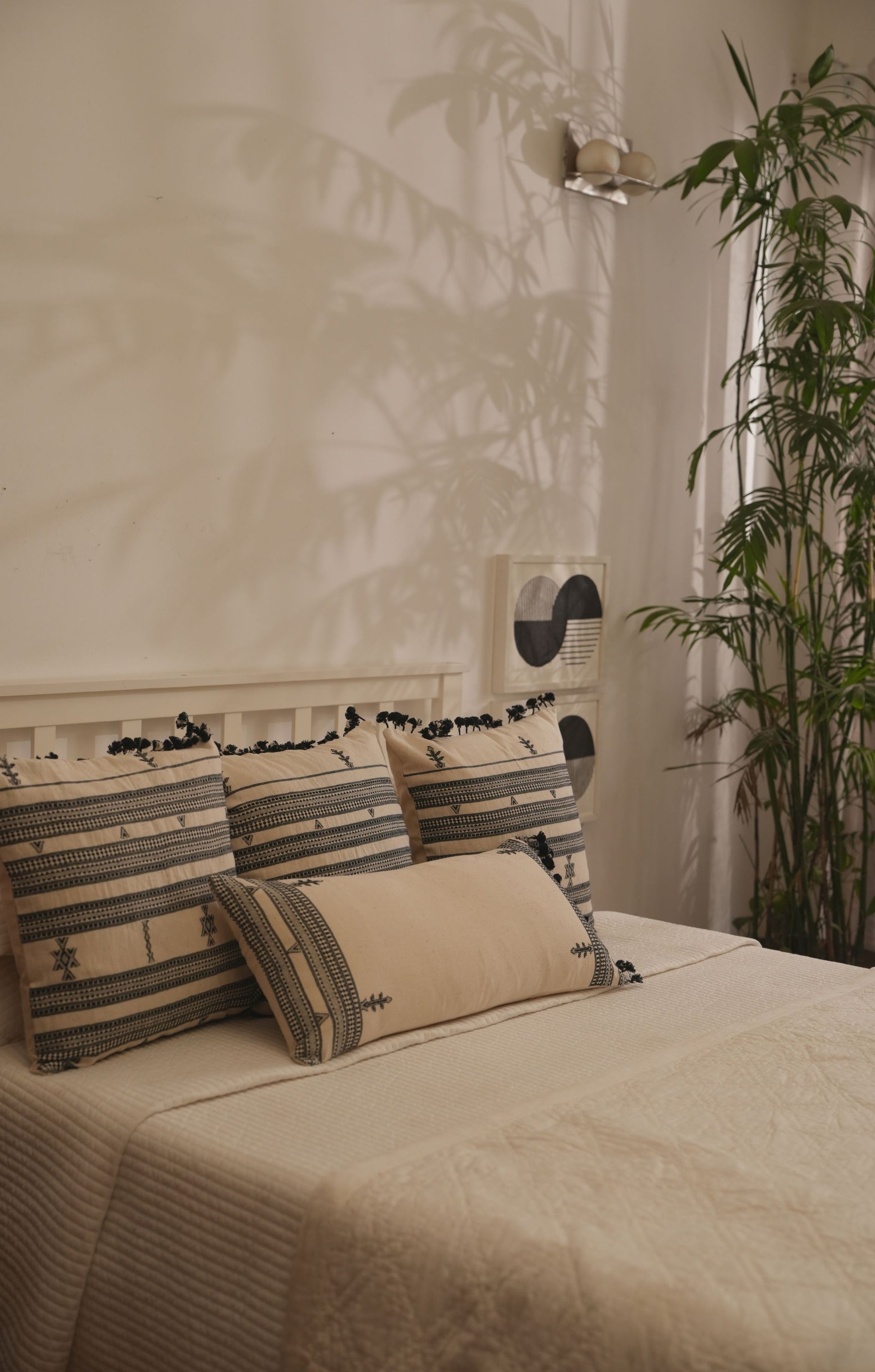 NOOL HANDWOVEN LUMBAR - IVORY AND BLACK