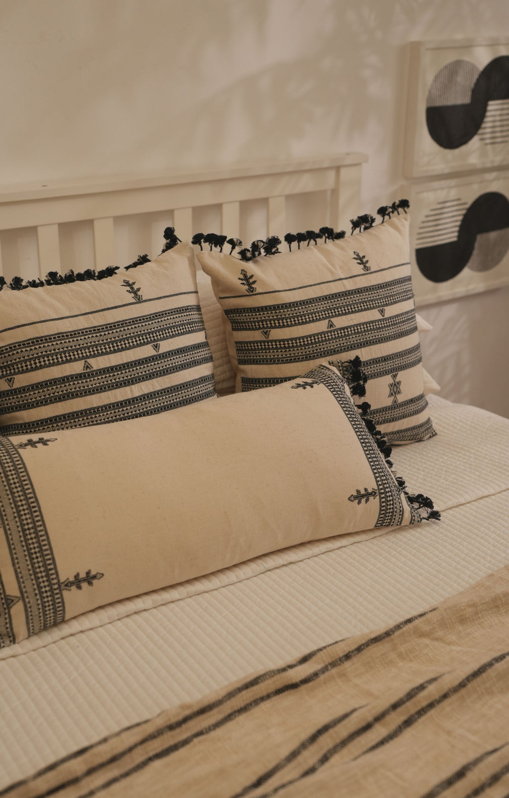 NOOL HANDWOVEN LUMBAR - IVORY AND BLACK