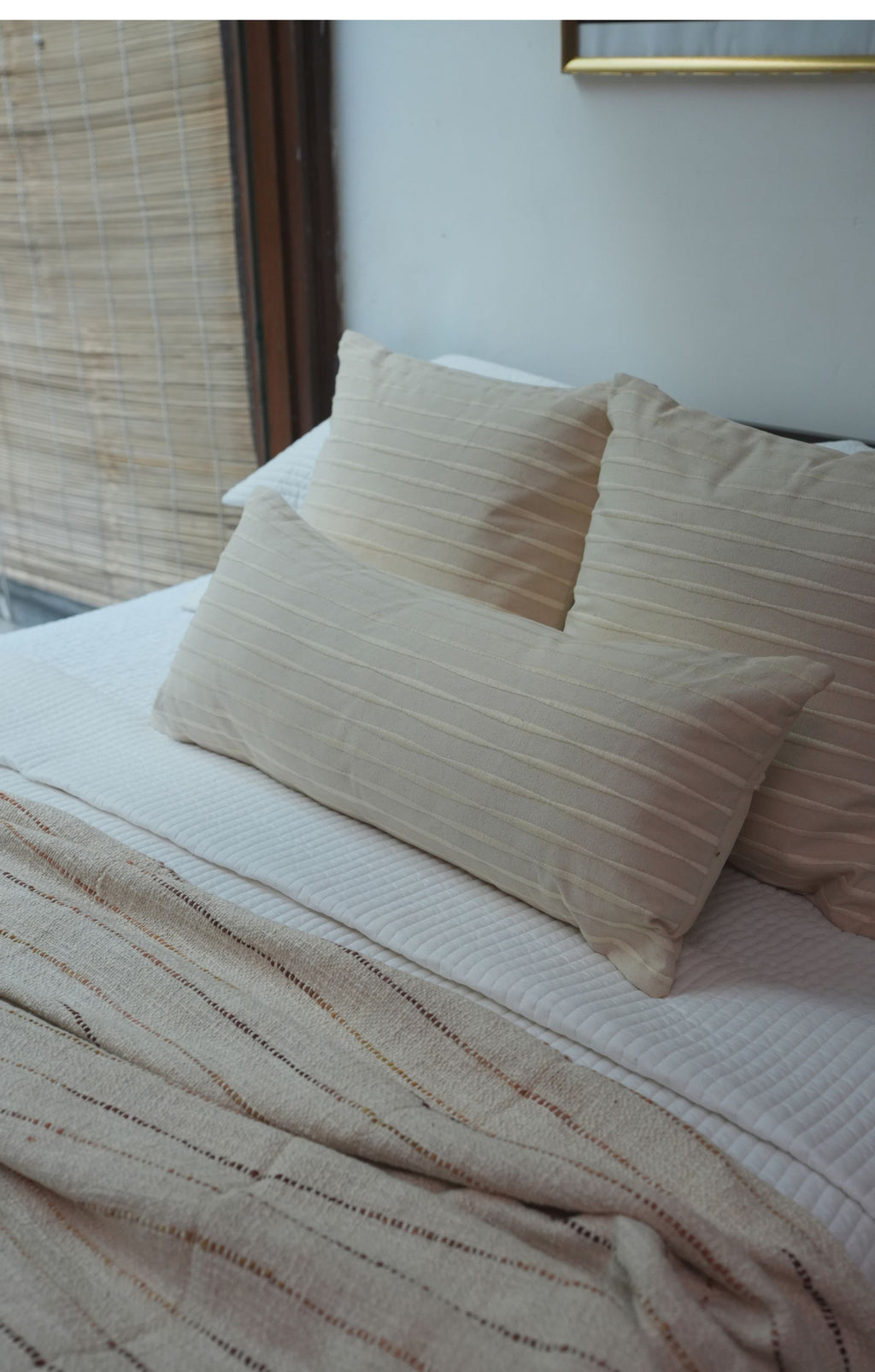 LUNAR SPINDLE CUSHION - IVORY