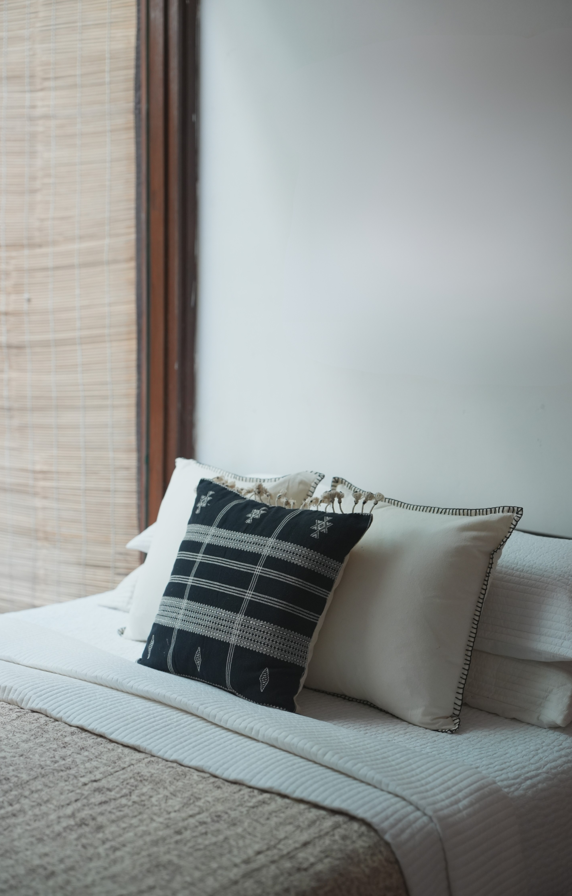 MIRI HANDWOVEN CUSHION - MONOCHROME