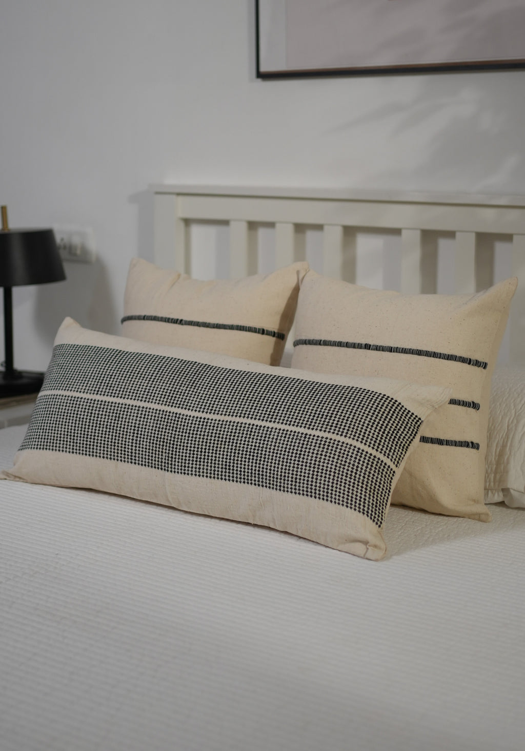 VERAI HANDWOVEN LUMBAR - MONOCHROME