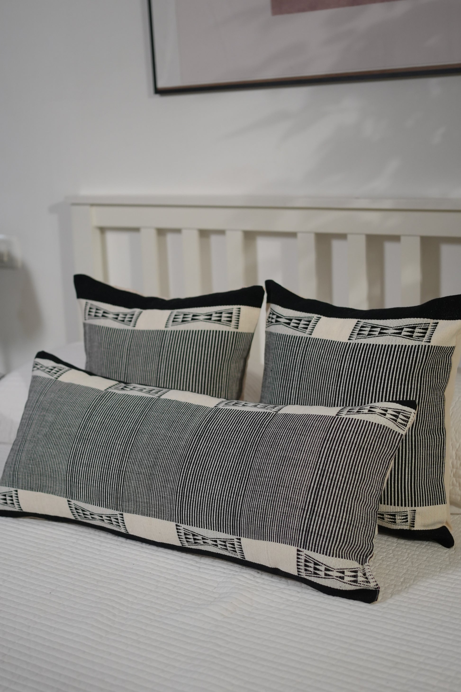 ARO HANDWOVEN CUSHION - MONOCHROME