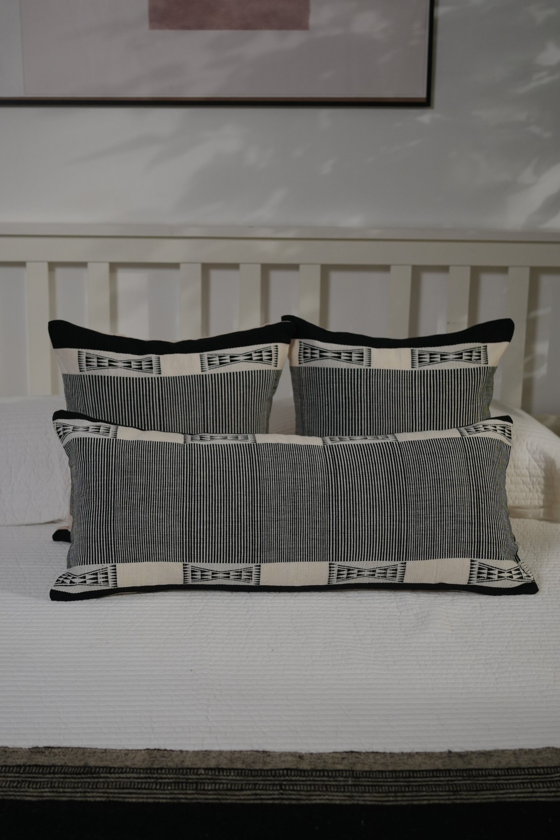 ARO HANDWOVEN CUSHION - MONOCHROME