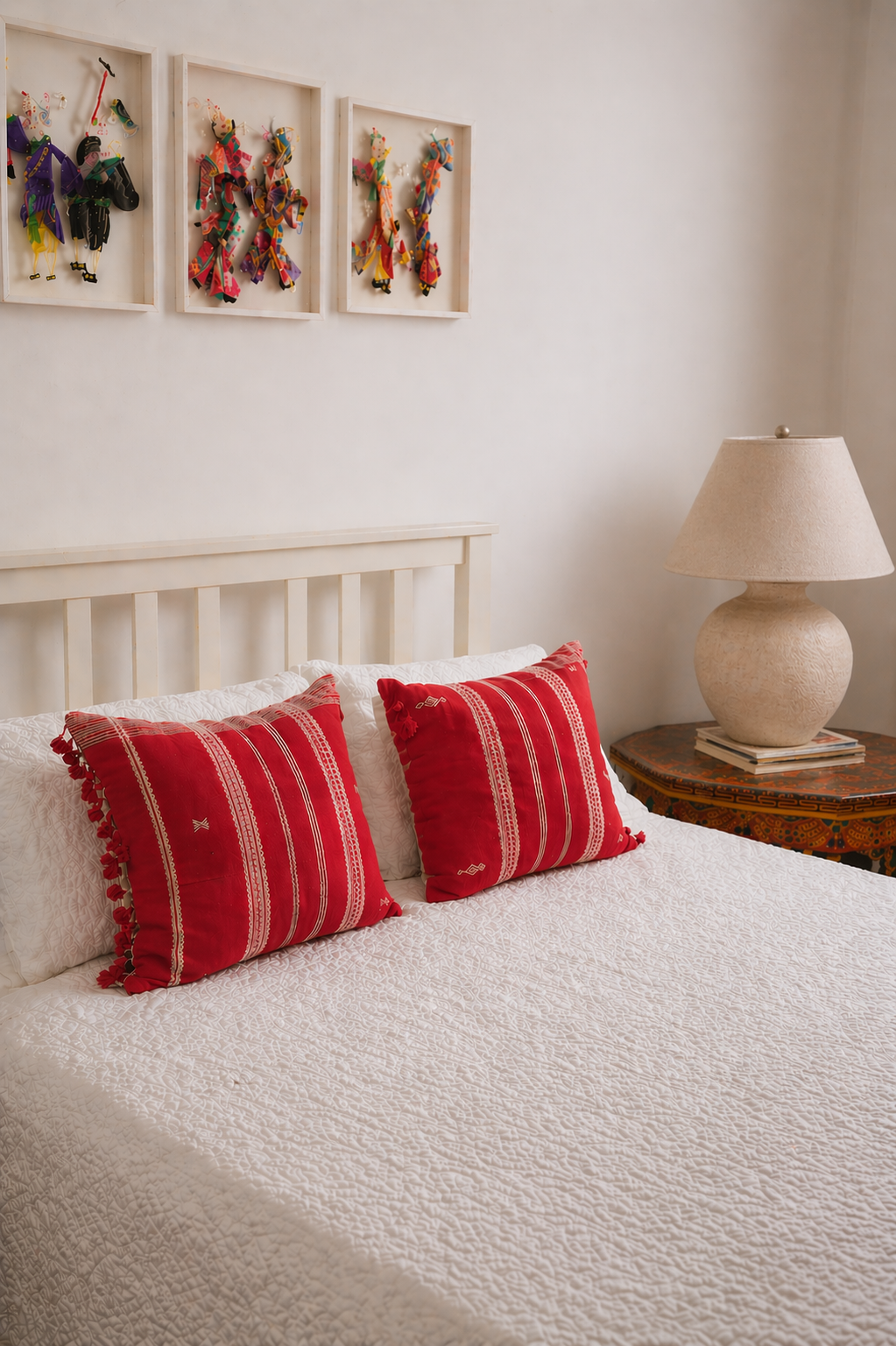ANAAR HANDWOVEN CUSHION - RED