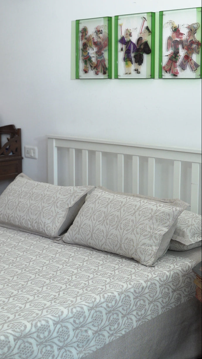 RESHA KING SIZE BEDCOVER SET - BEIGE
