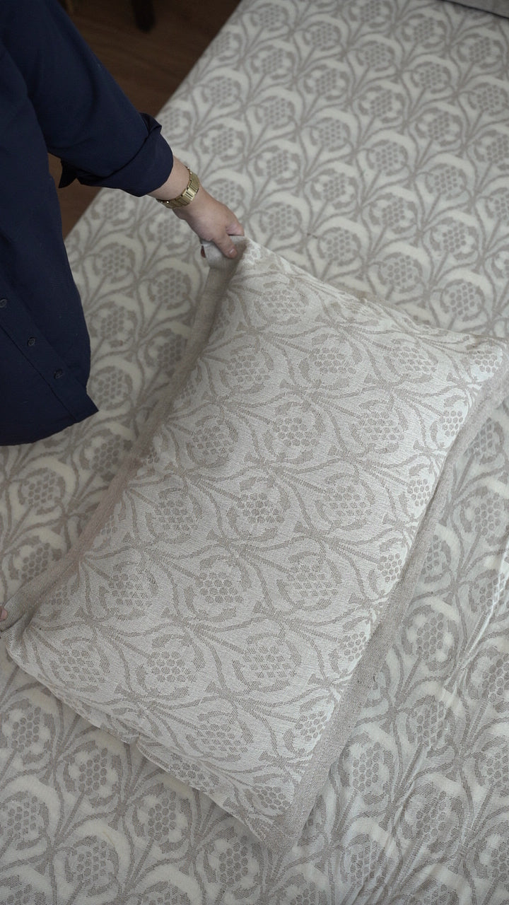 RESHA KING SIZE BEDCOVER SET - BEIGE