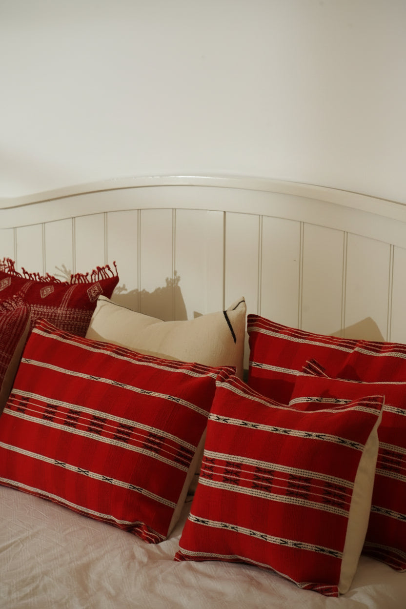 COSMOS CUSHION - RED