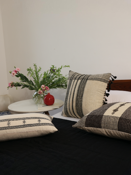 ARBAN HANDWOVEN CUSHION - IVORY AND BLACK