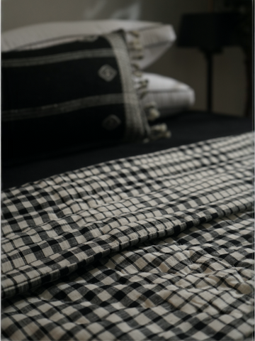 GINGHAM QUILT