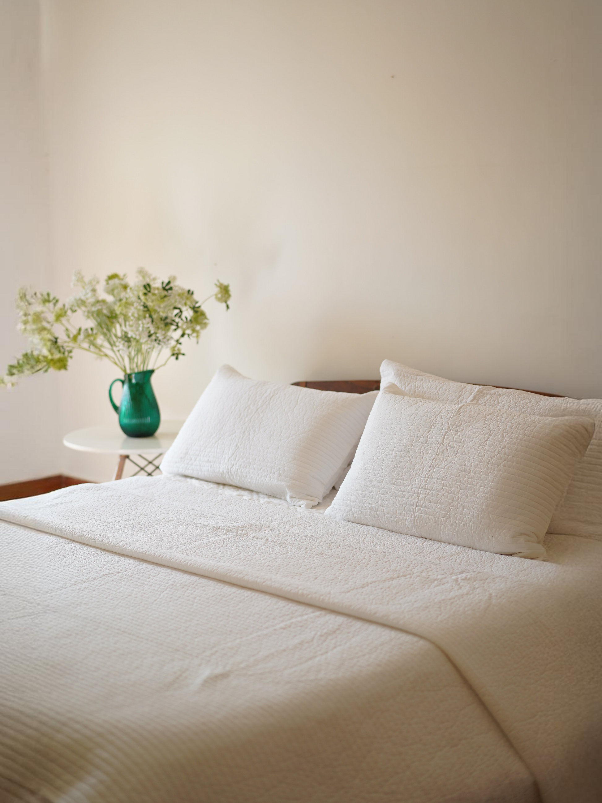 CLOUD KING SIZE BEDDING SET - WHITE