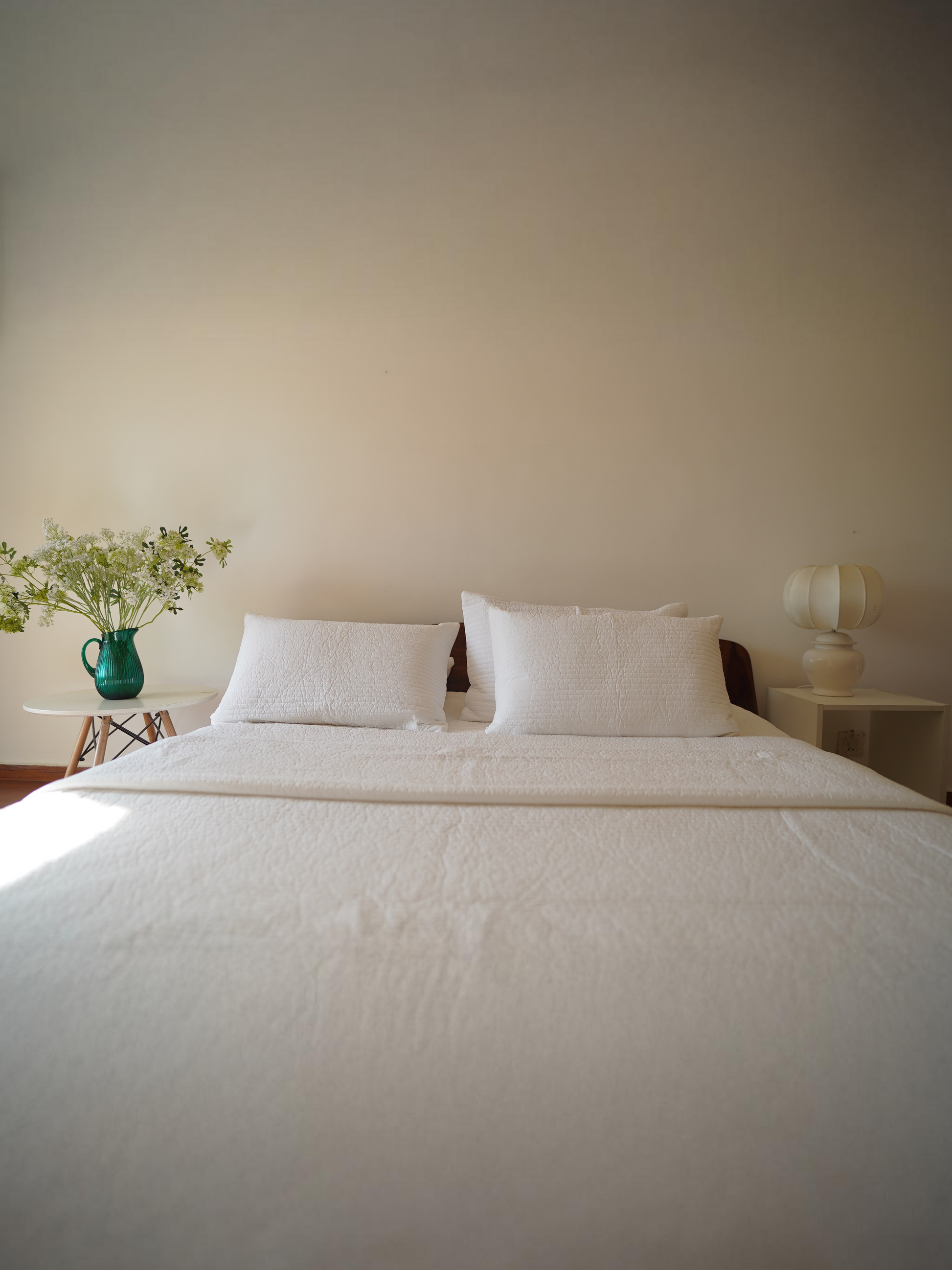 CLOUD KING SIZE BEDDING SET - WHITE