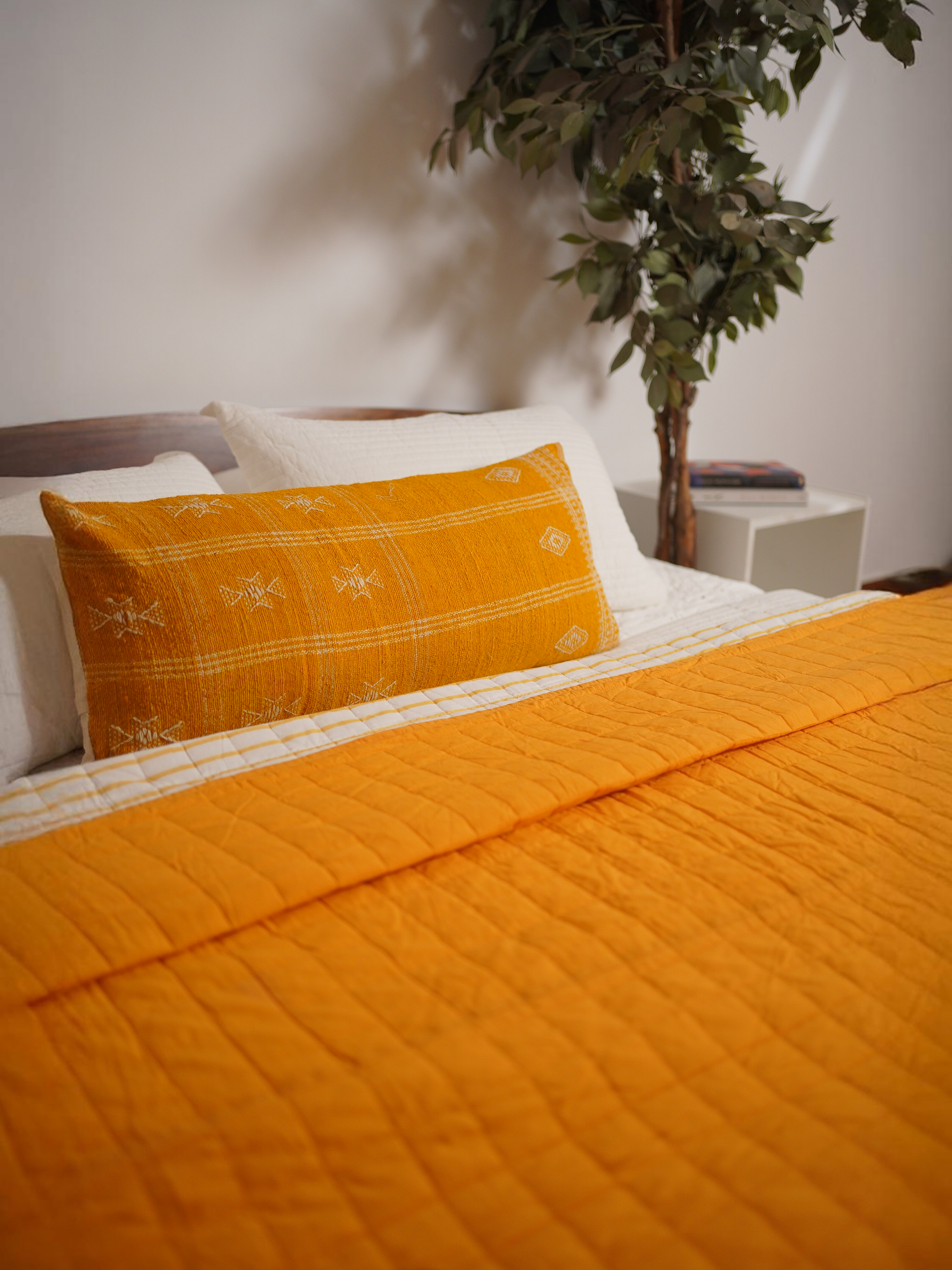 MANJA REVERSIBLE QUILT SET - YELLOW MUSTARD