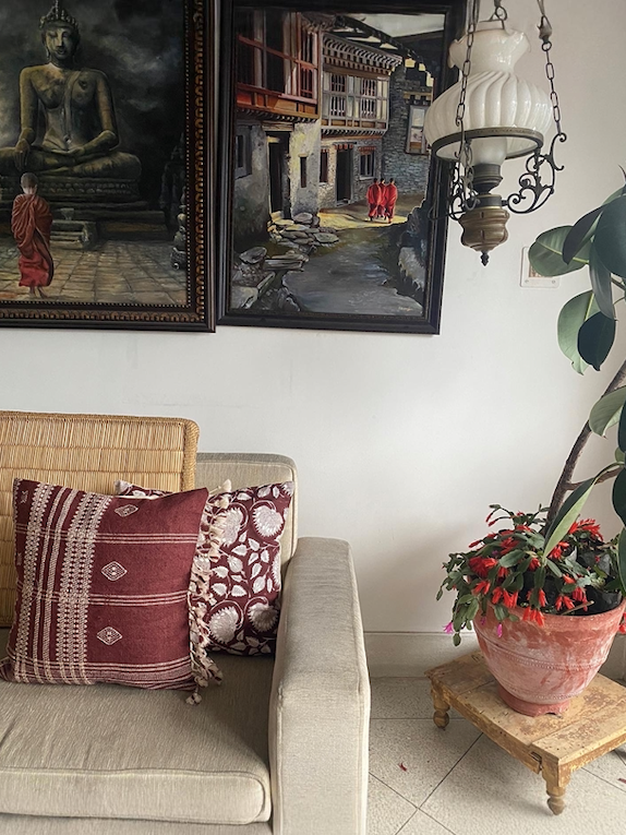 AZELIA HANDWOVEN CUSHION - PLUM