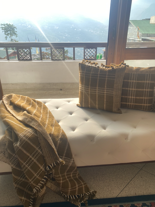 VIRALI HANDWOVEN THROW