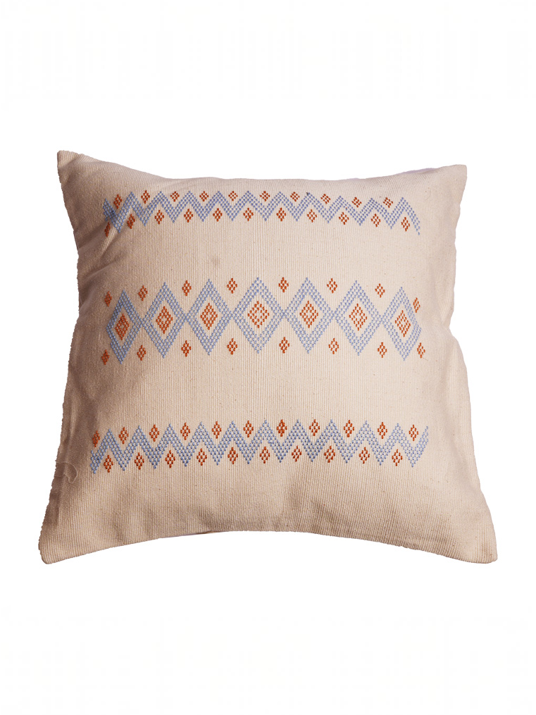 TOFFEE CUSHION - CARAMEL