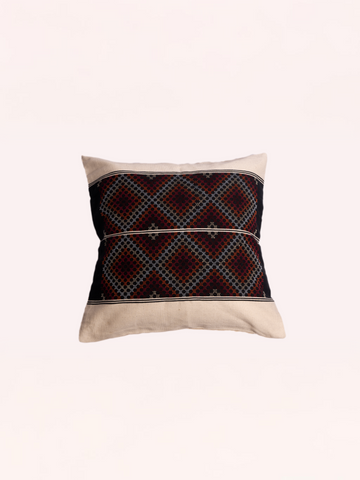 ZO CUSHION - BLACK AND RED