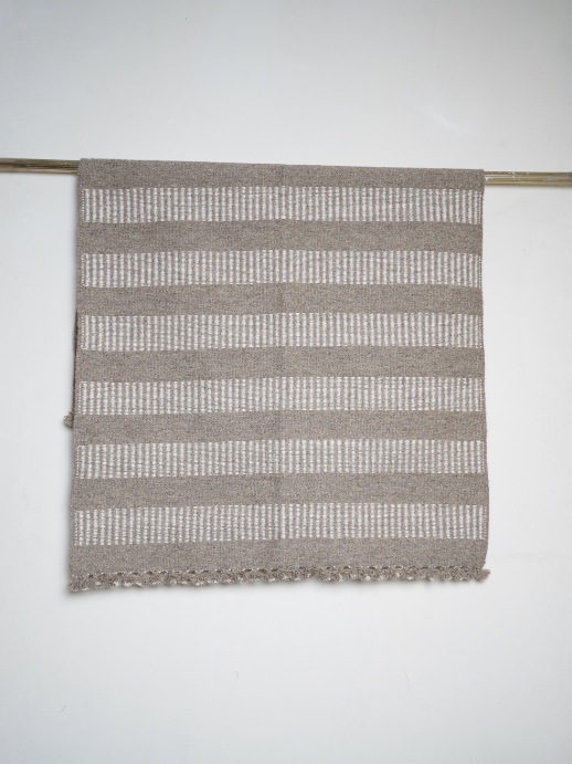 ARAVALLI HANDWOVEN RUG - BEIGE AND WHITE
