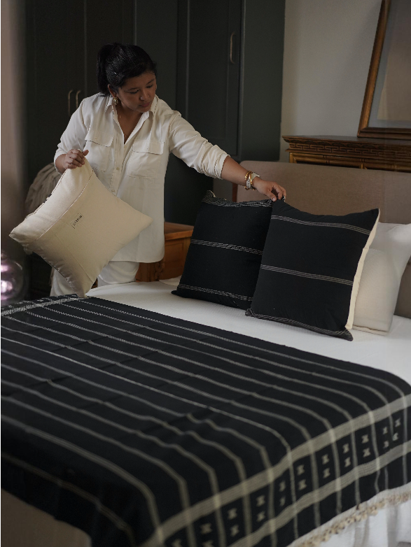 KHARA HANDWOVEN THROW- MONOCHROME