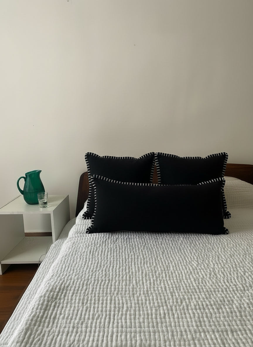 TIKA CUSHION - MONOCHROME