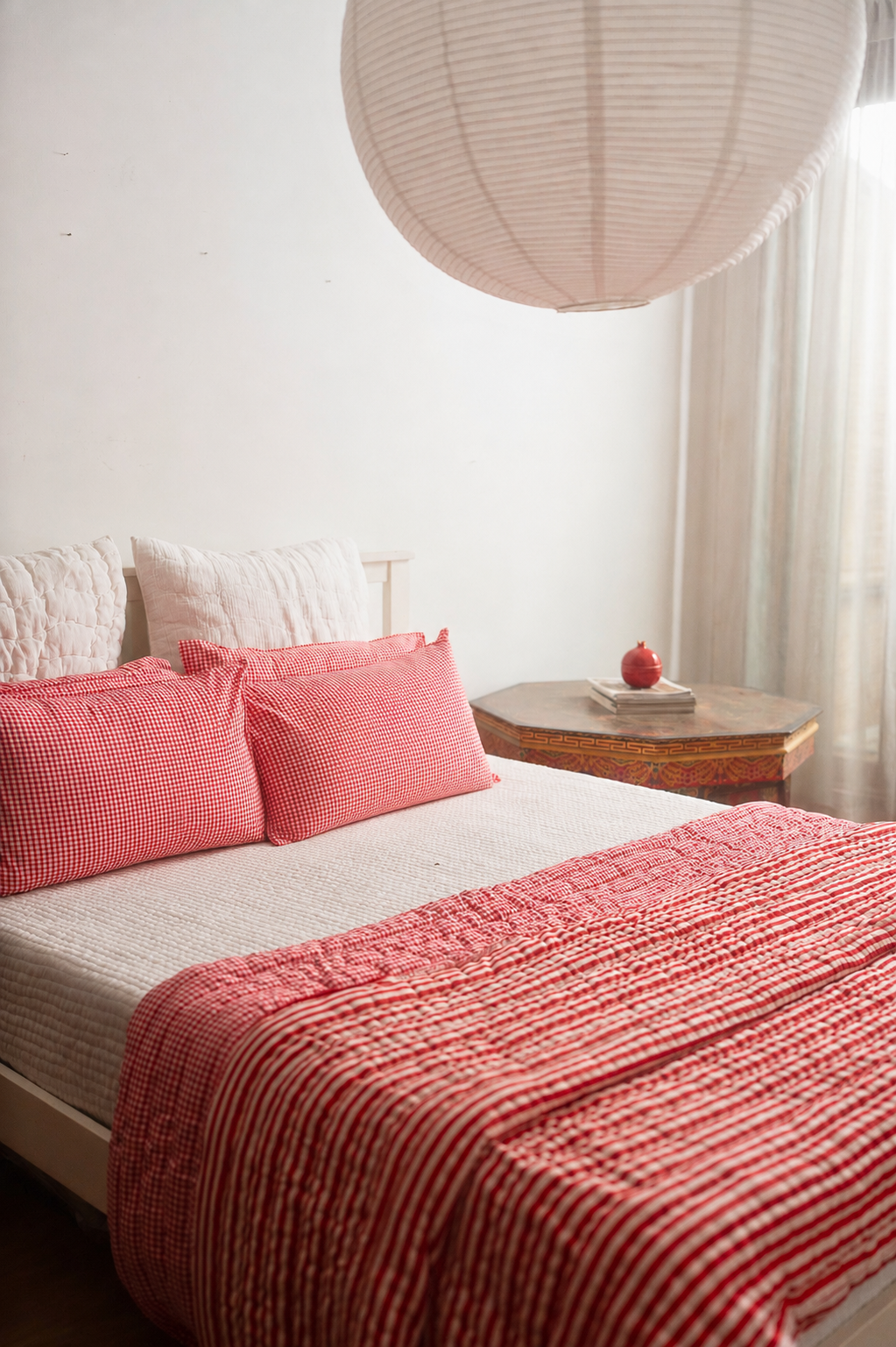 LAC CHECK AND STRIPE REVERSIBLE QUILT SET - RED