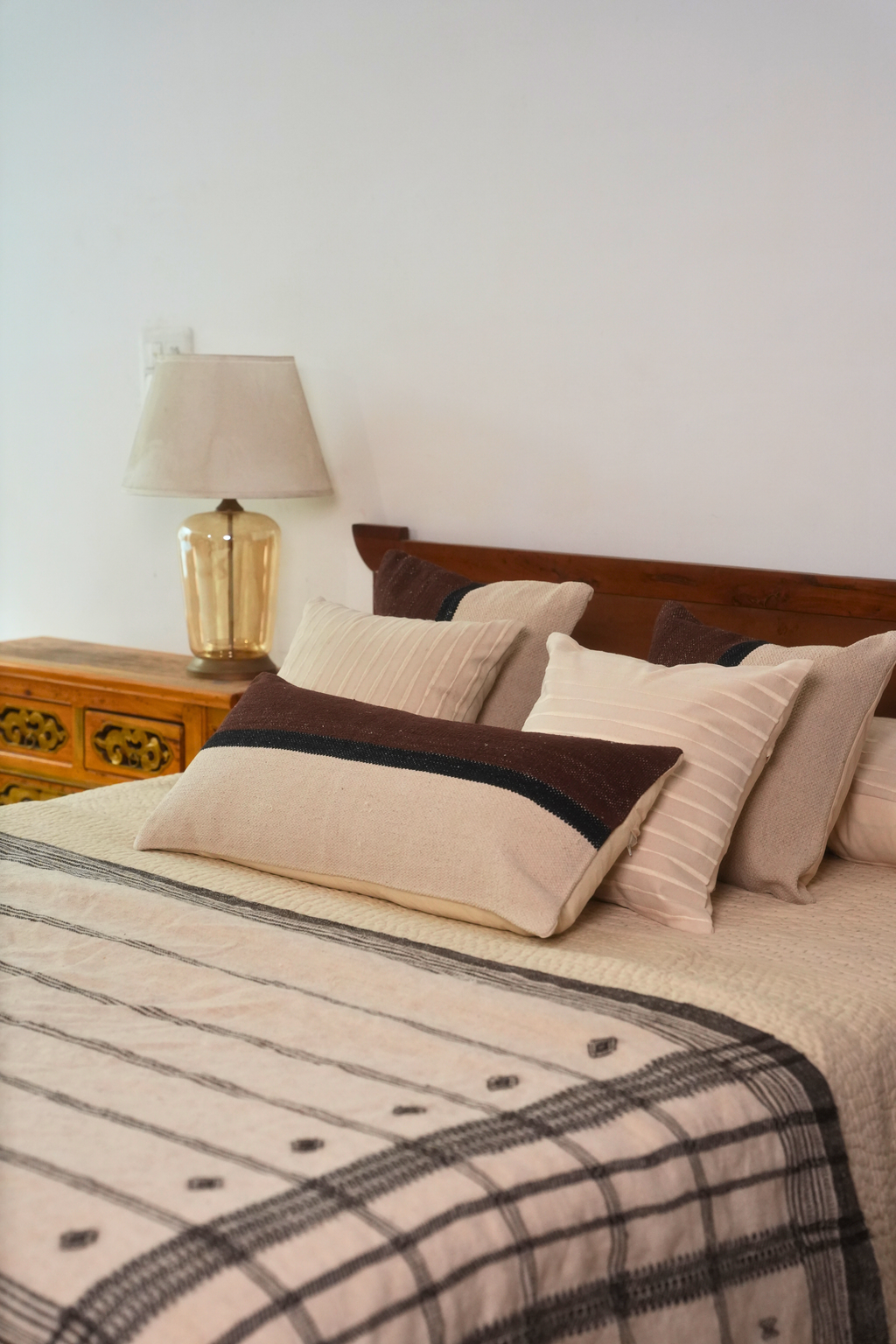 PECAN HANDWOVEN LUMBAR - BROWN