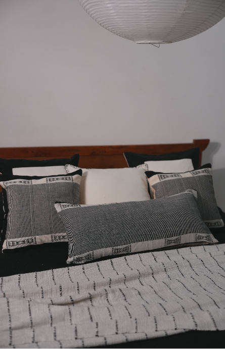 NIMI HAND-LOOMED THROW - MONOCHROME