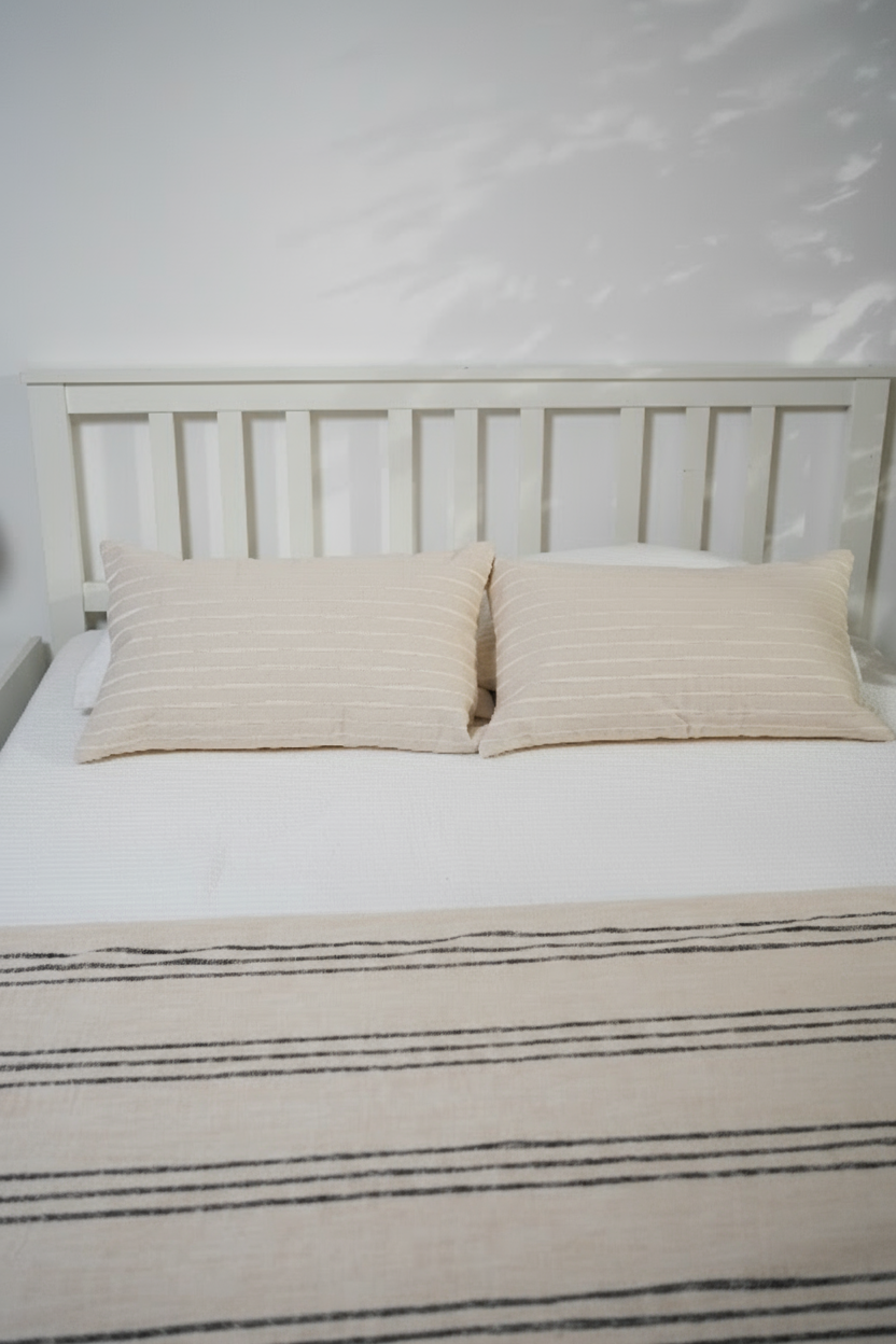 DORA STRIPE THROW - IVORY AND BLACK STRIPES