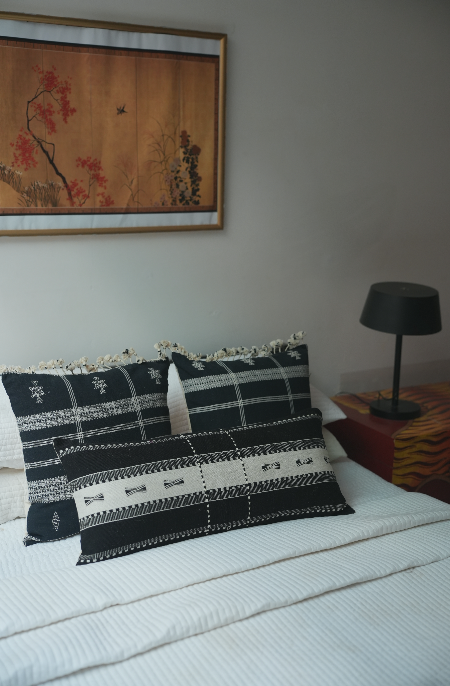 ALP HANDWOVEN LUMBAR - MONOCHROME
