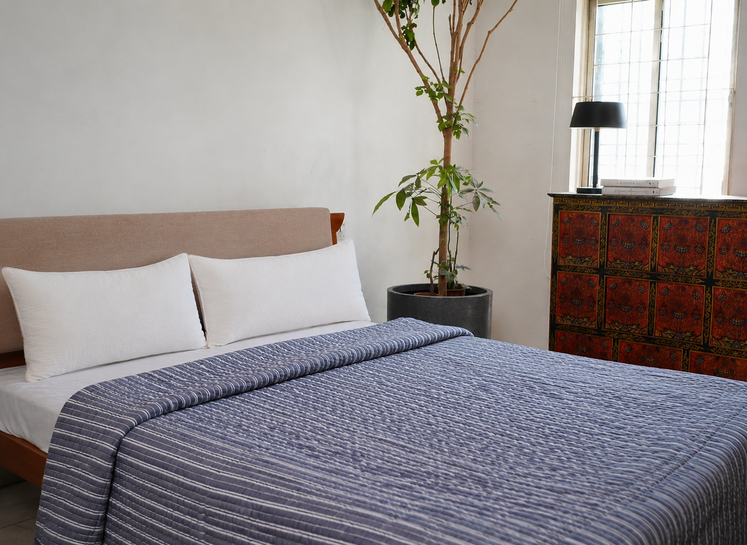 SERI GREY QUILT  - GREY