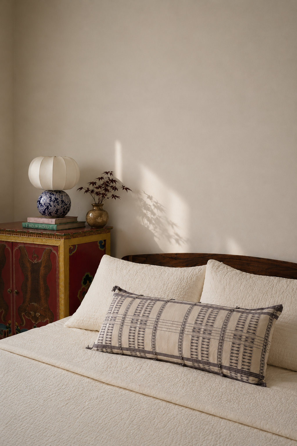 SLATE HANDWOVEN LUMBAR - LIGHT GREY