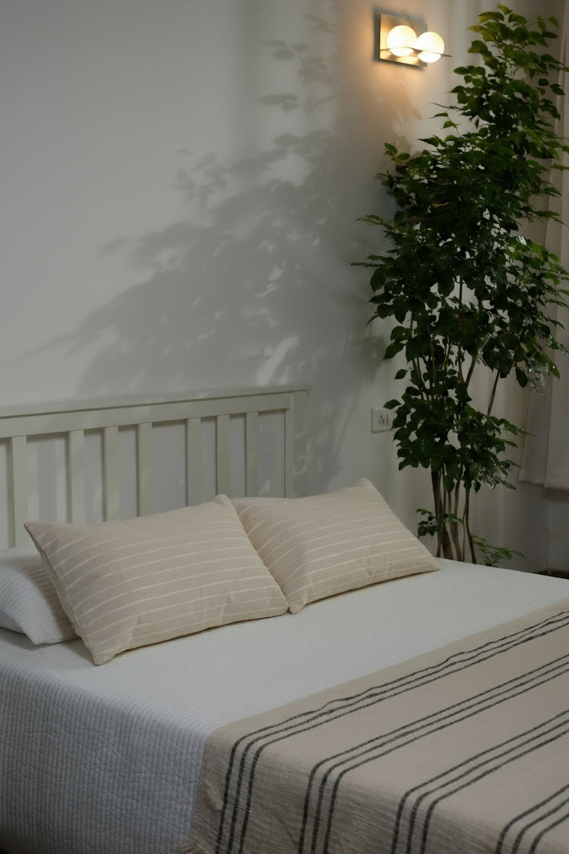 DORA STRIPE THROW - IVORY AND BLACK STRIPES