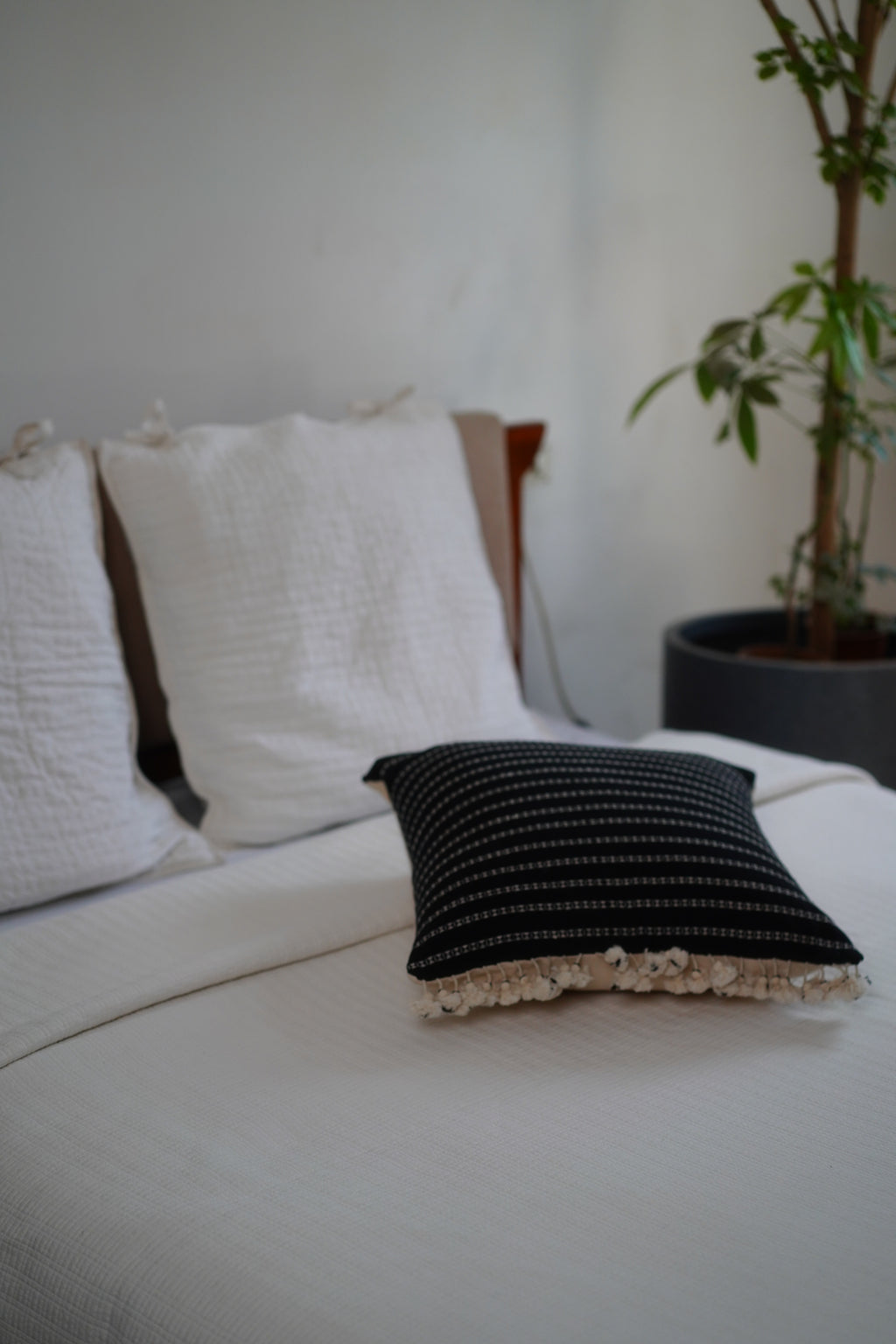 DRIFT KING SIZE QUILT - IVORY