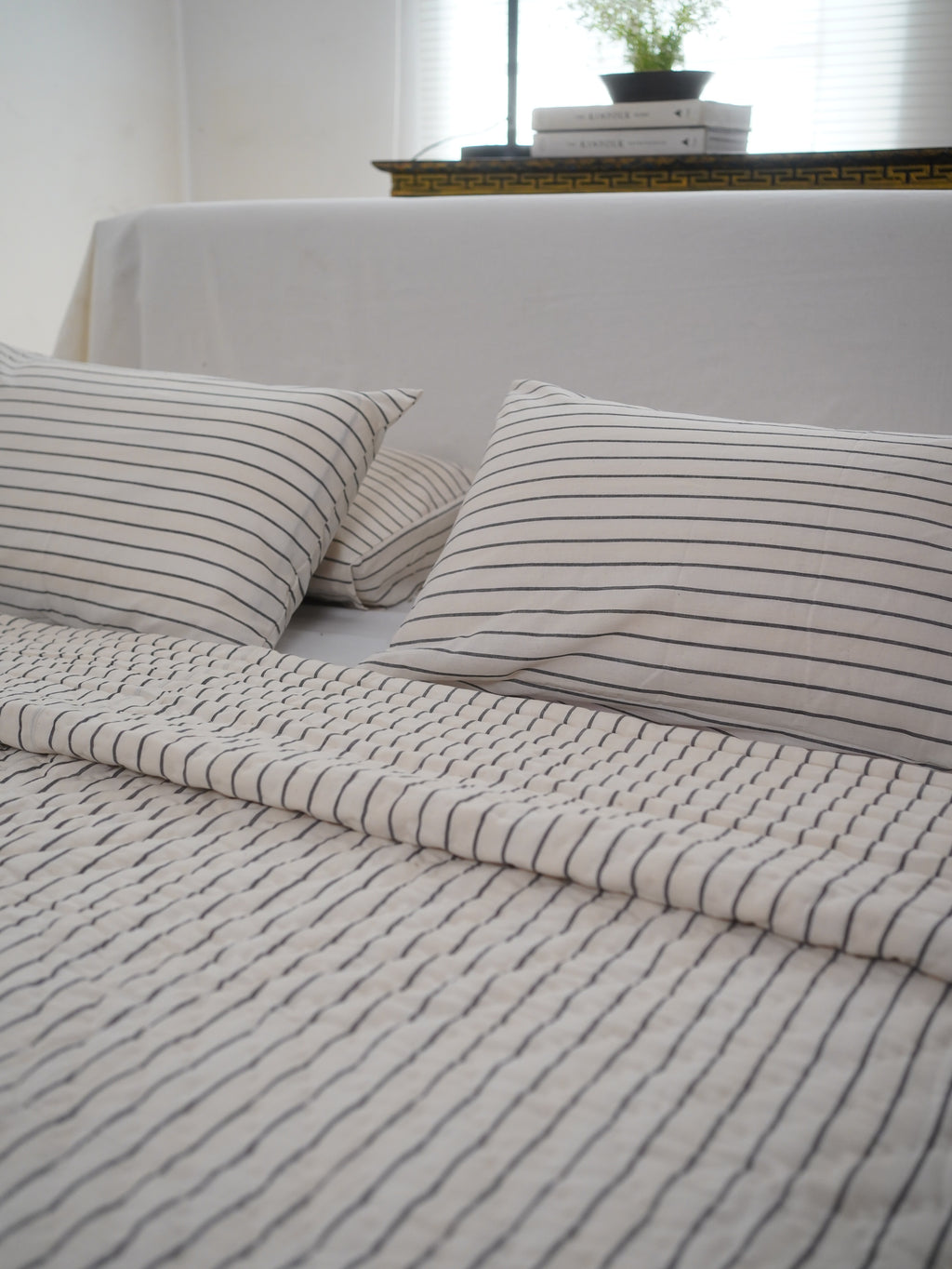 STRIA QUILT SET - STRIPES