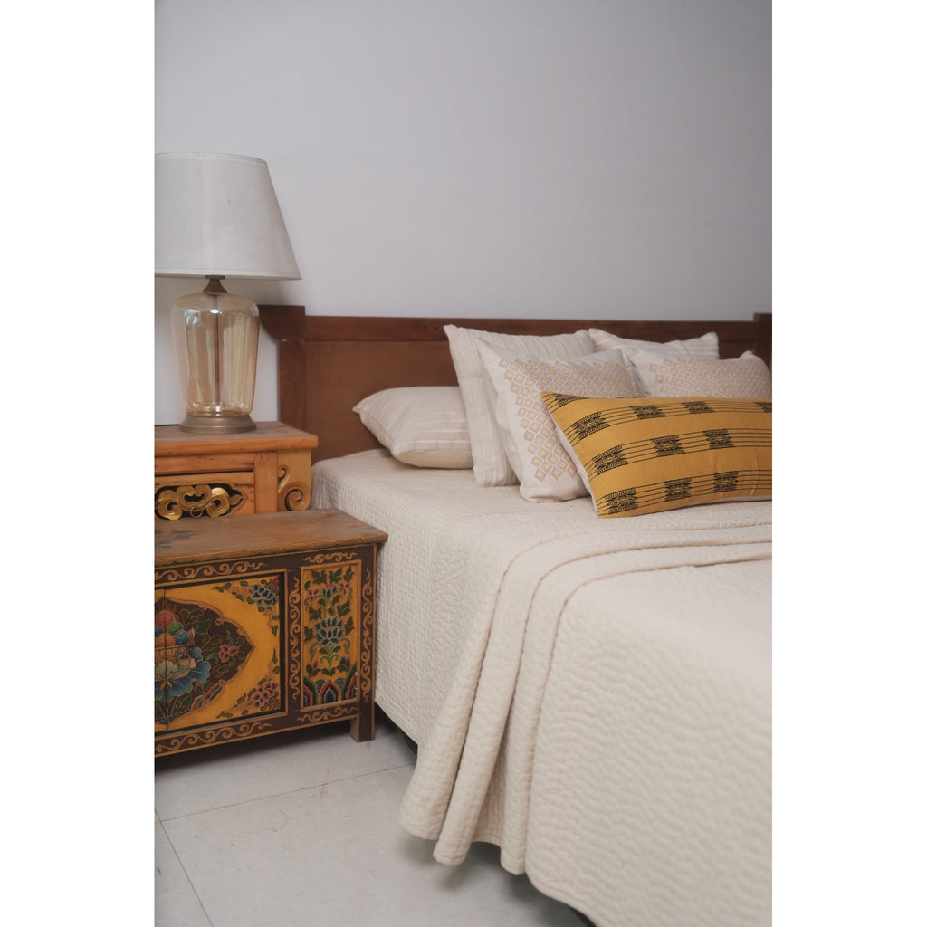 DHAAN HANDWOVEN LUMBAR - YELLOW AND BLACK