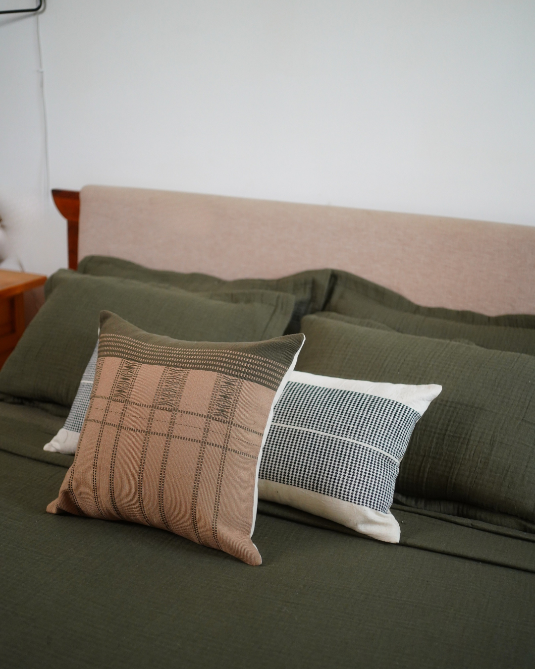CYPRESS CUSHION - OLIVE GREEN