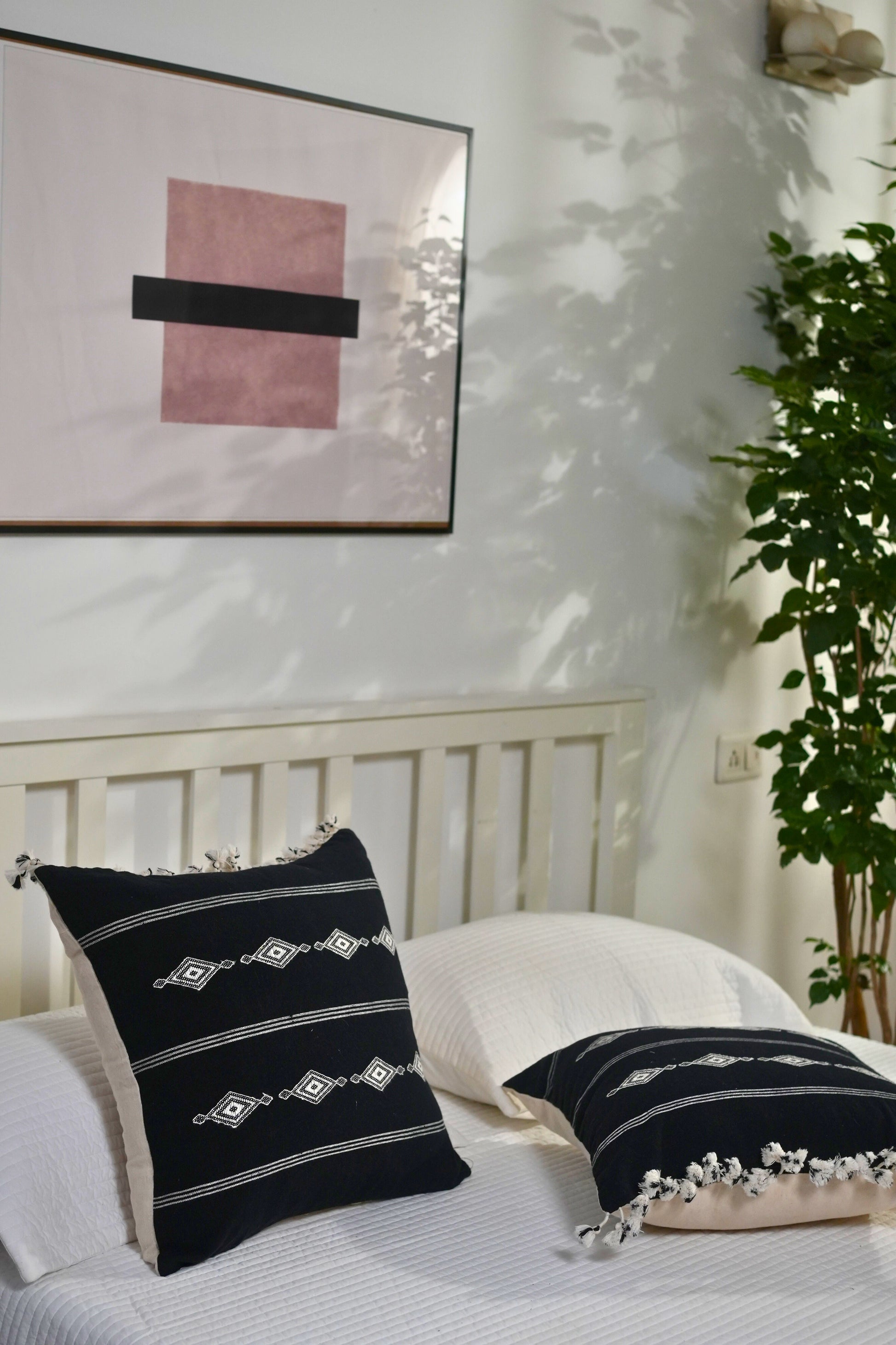 PANAM HANDWOVEN CUSHION - MONOCHROME