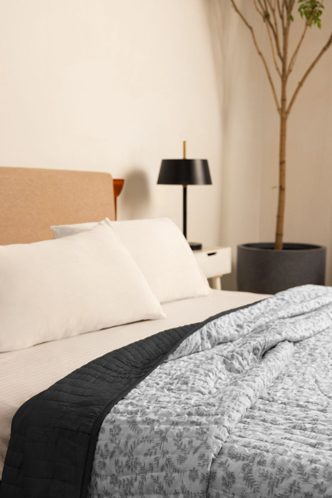 CHAAYA REVERSIBLE QUEEN SIZE QUILT - CHARCOAL GREY BLACK