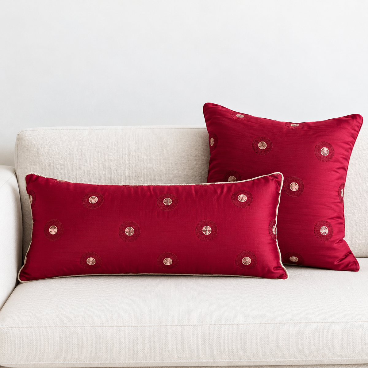 GULNAAR CUSHION - DEEP RED