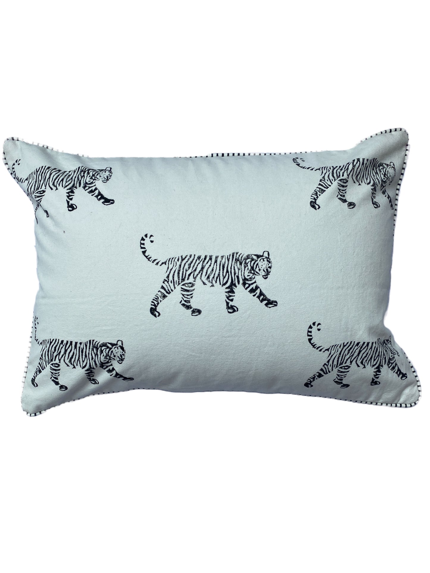 TIGER CUSHION - BLACK AND WHITE
